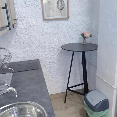 Apartman Graf Ignatiev 27 Szófia